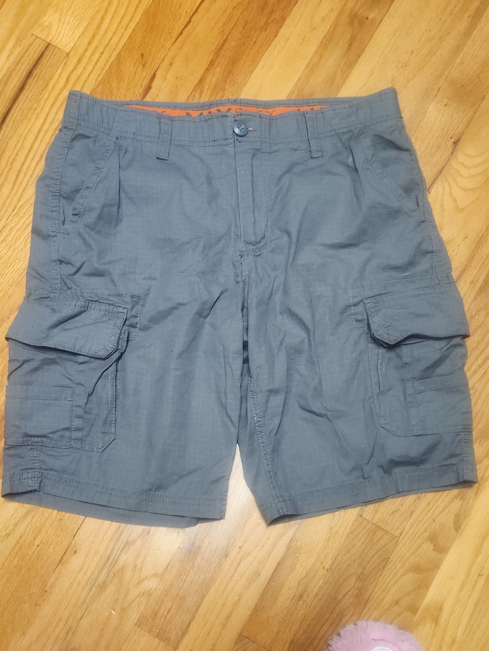 Men's Gray Cargo Shorts - Casual Utility Style, 34, EUC